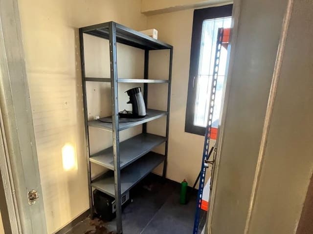 Kaupallinen myytävänä paikassa Orihuela Costa - 149 900 € (Ref: 9299107)