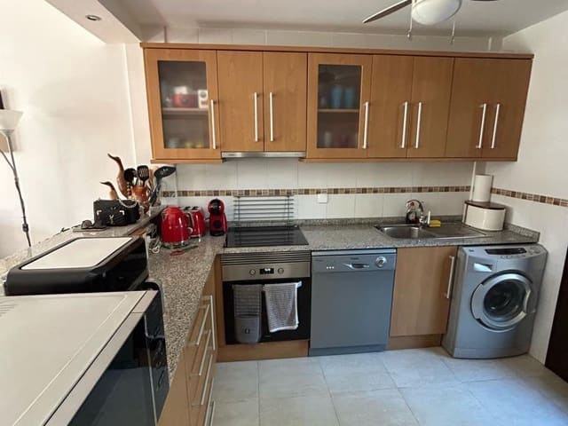 3 soveværelse Semi-Rækkehus til salg i Villamartin - € 239.900 (Ref: 9299111)