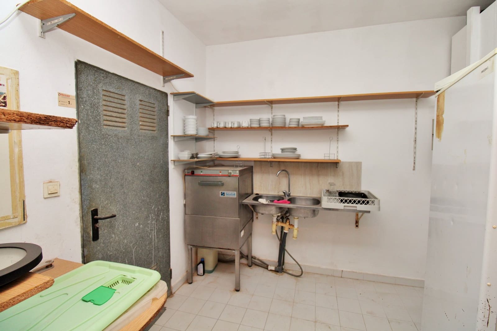 3 soveværelse Erhverv til salg i Villamartin - € 374.900 (Ref: 9299157)