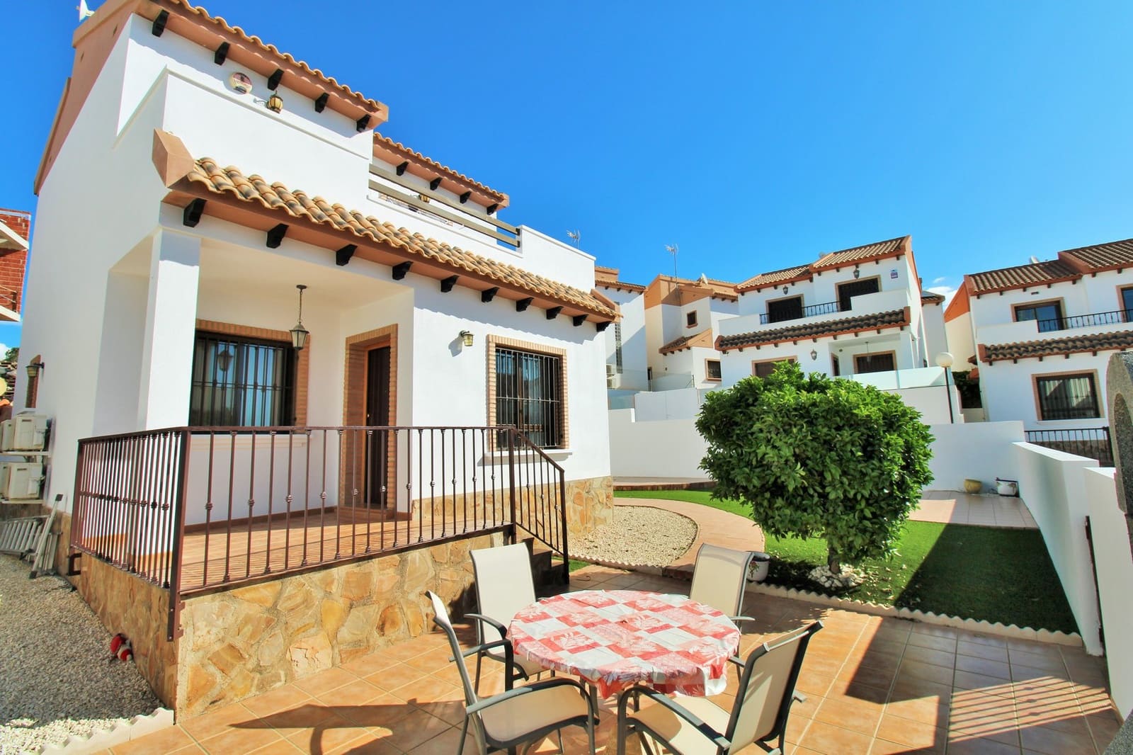 3 bedroom Villa for sale in Villamartin - € 274,000 (Ref: 9299170)