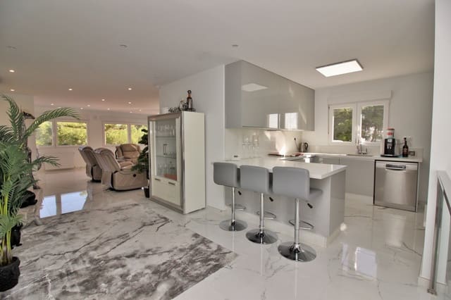 2 camera da letto Villa in vendita in Villamartin, Orihuela - 399.000 € (Rif: 9299176)