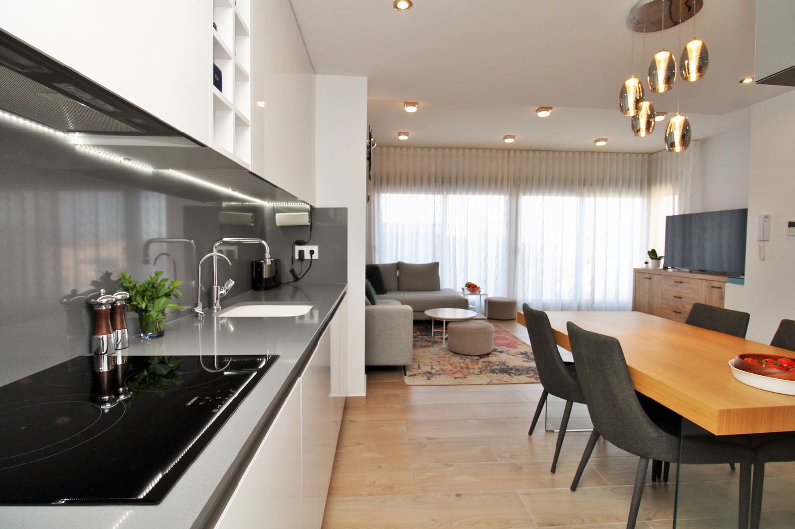 3 quarto Moradia para venda em Villamartin - 475 000 € (Ref: 9299182)