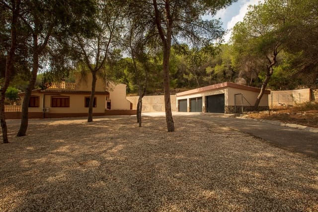 4 bedroom Finca/Country House for sale in Torremendo, Orihuela - € 575,000 (Ref: 9299203)