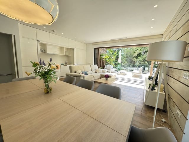 4 bedroom Villa for sale in Las Colinas Golf, Orihuela - € 619,000 (Ref: 9299227)