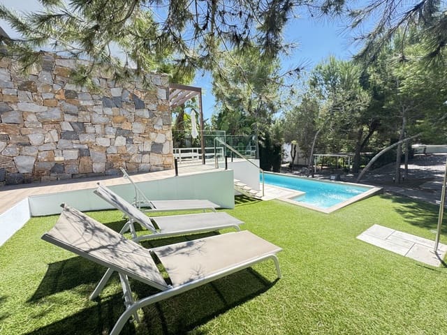 4 bedroom Villa for sale in Las Colinas Golf, Orihuela - € 619,000 (Ref: 9299227)