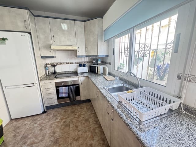 3 chambre Maison de Ville à vendre à La Zenia, Orihuela - 179 999 € (Ref: 9299243)