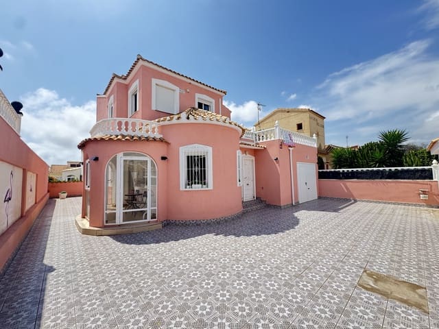 5 bedroom Villa for sale in La Florida, Orihuela - € 349,000 (Ref: 9299244)