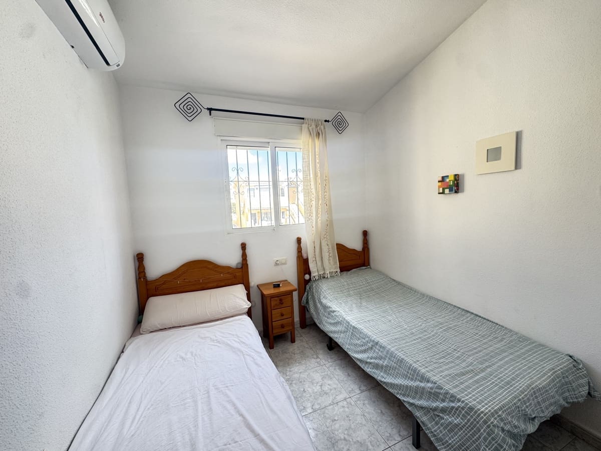 2 sovrum Lägenhet till salu i Villamartin - 125 000 € (Ref: 9299248)