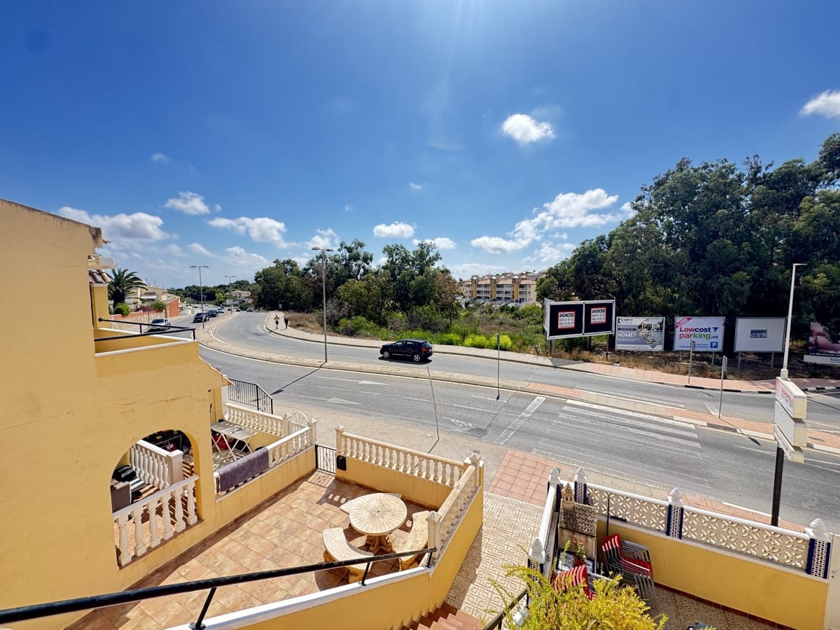 2 sovrum Lägenhet till salu i Villamartin - 125 000 € (Ref: 9299248)