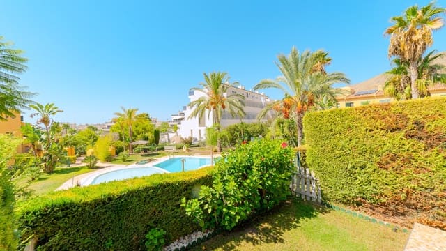 3 soveværelse Byhus til salg i Finestrat med swimmingpool garage - € 359.000 (Ref: 9299259)