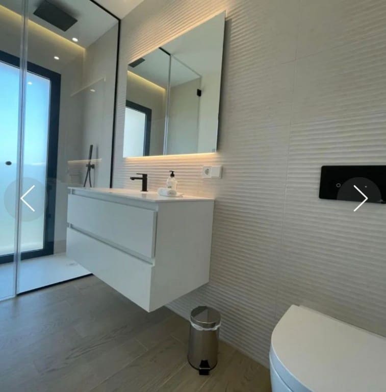 2 soveværelse Lejlighed til salg i Las Colinas Golf med swimmingpool garage - € 475.000 (Ref: 9299271)