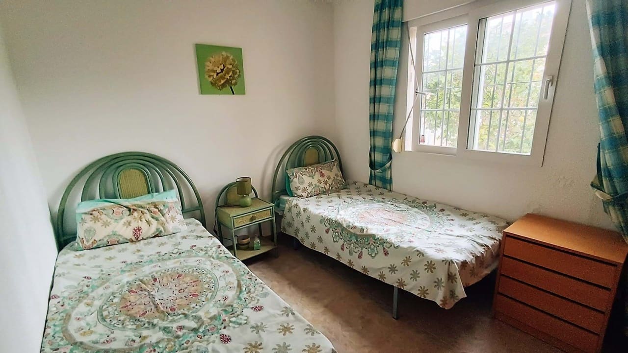 3 makuuhuone Omakotitalo myytävänä paikassa Playa Flamenca - 225 000 € (Ref: 9299284)