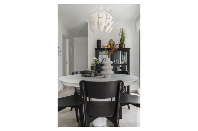 3 soveværelse Villa til salg i La Veleta, Torrevieja med swimmingpool garage - € 399.000 (Ref: 9299399)