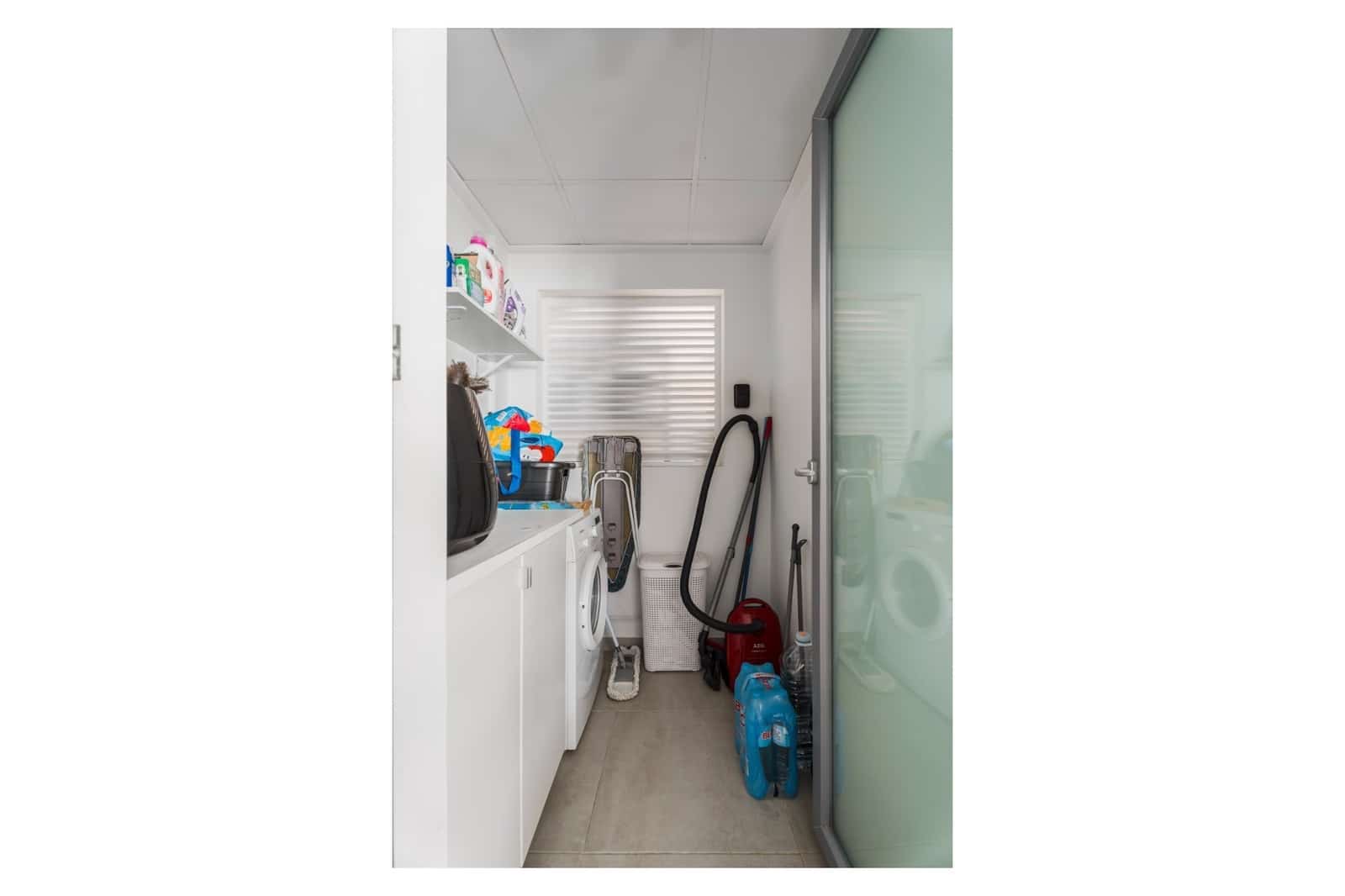 3 soveværelse Villa til salg i La Veleta med swimmingpool garage - € 399.000 (Ref: 9299399)