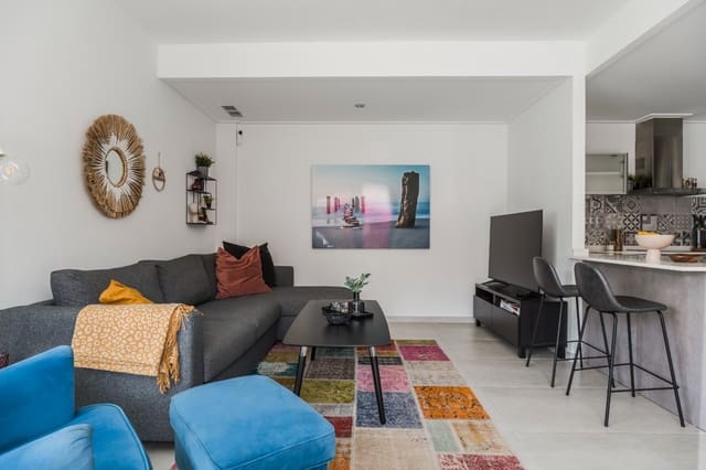 3 soveværelse Villa til salg i La Veleta, Torrevieja med swimmingpool garage - € 399.000 (Ref: 9299399)