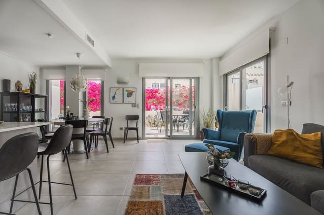 3 soveværelse Villa til salg i La Veleta, Torrevieja med swimmingpool garage - € 399.000 (Ref: 9299399)