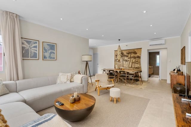 3 soveværelse Villa til salg i Cabo de las Huertas, Alicante by med swimmingpool garage - € 990.000 (Ref: 9299404)