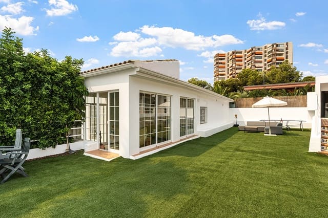 3 soveværelse Villa til salg i Cabo de las Huertas, Alicante by med swimmingpool garage - € 990.000 (Ref: 9299404)