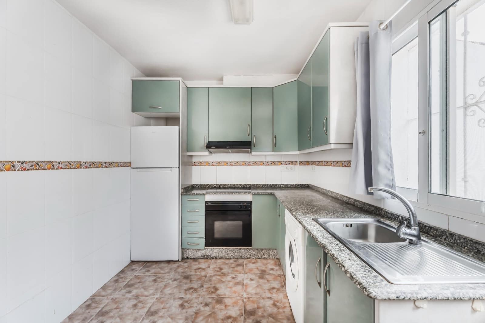 3 bedroom Townhouse for sale in Orihuela Costa with pool - € 189,000 (Ref: 9299406)