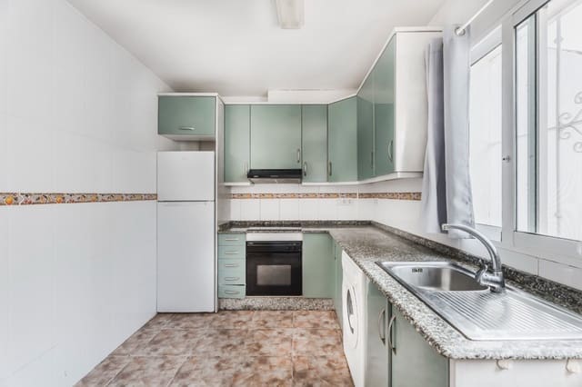 3 makuuhuone Omakotitalo myytävänä paikassa Orihuela Costa, Orihuela mukana uima-altaan - 189 000 € (Ref: 9299406)