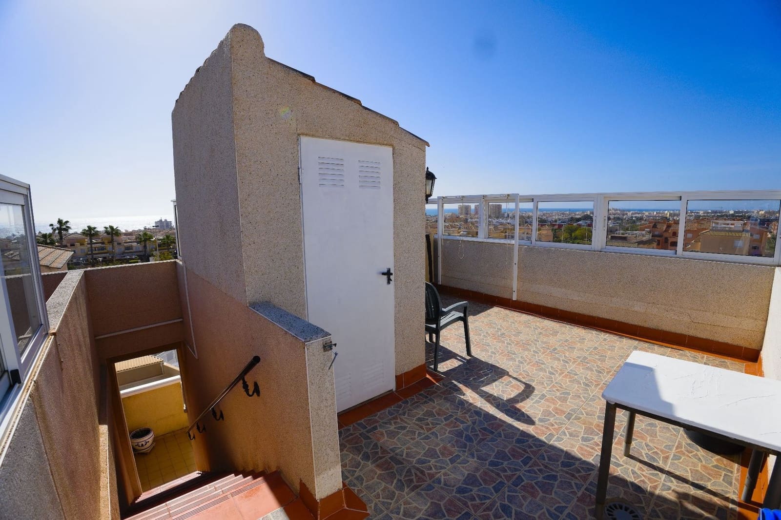 3 camera da letto Casa in vendita in Torrevieja con piscina garage - 220.000 € (Rif: 9299432)