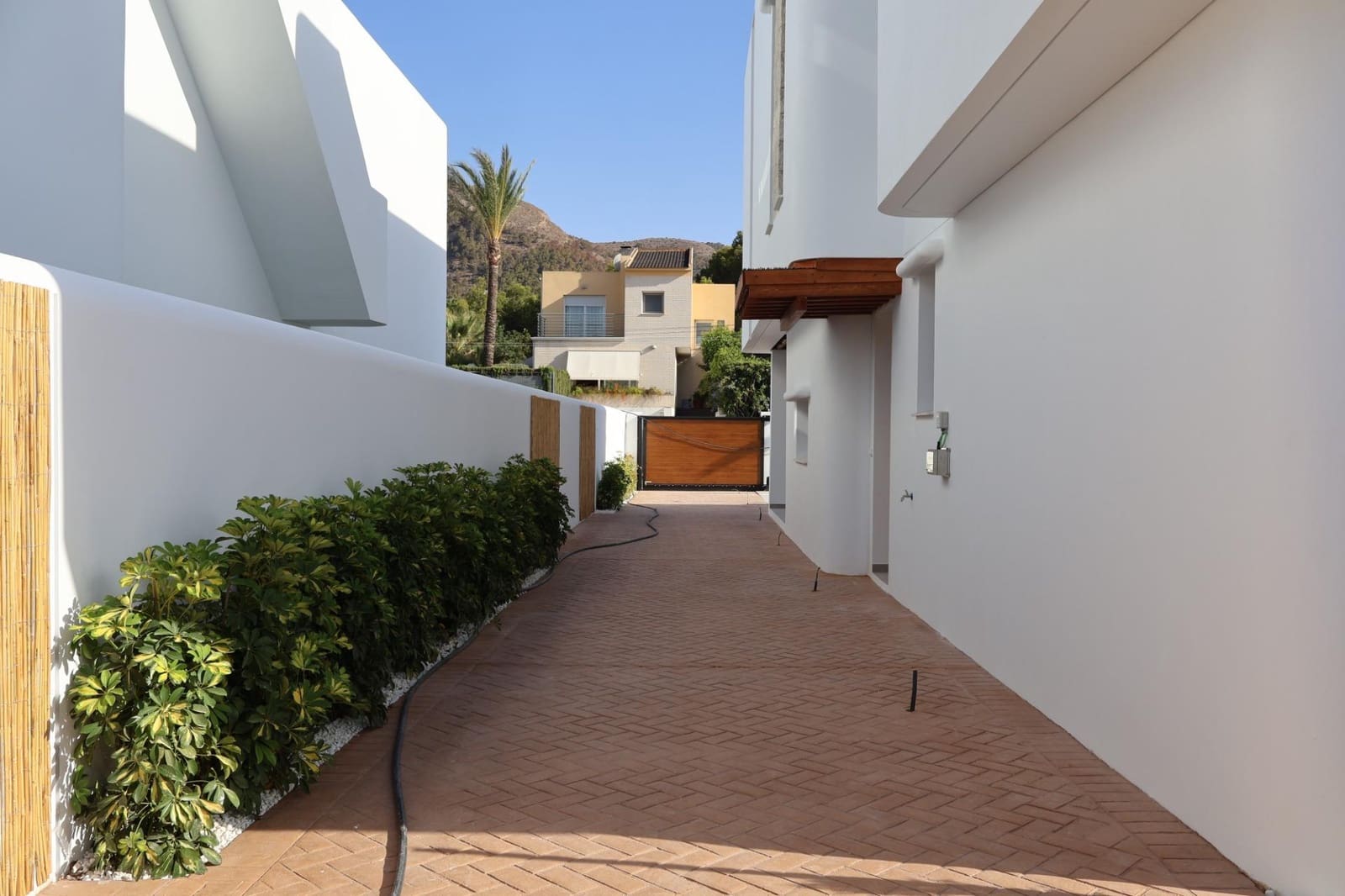 4 soverom Villa til salgs i Albir med svømmebasseng garasje - € 875 000 (Ref: 9316505)