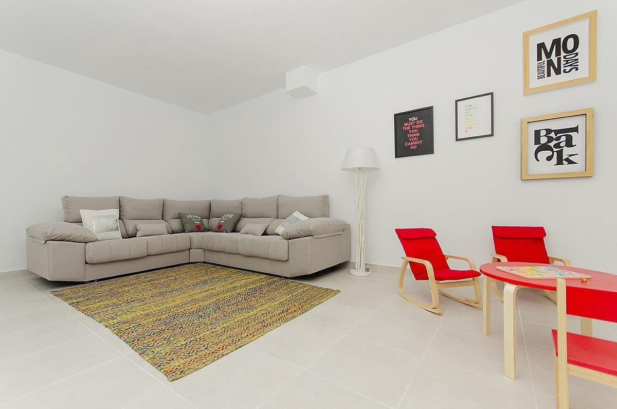 4 soveværelse Villa til salg i Playa Honda med swimmingpool garage - € 575.000 (Ref: 9316821)