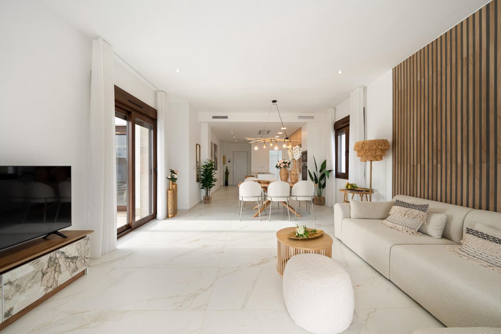 3 soveværelse Villa til salg i Polop med swimmingpool garage - € 649.000 (Ref: 9316829)