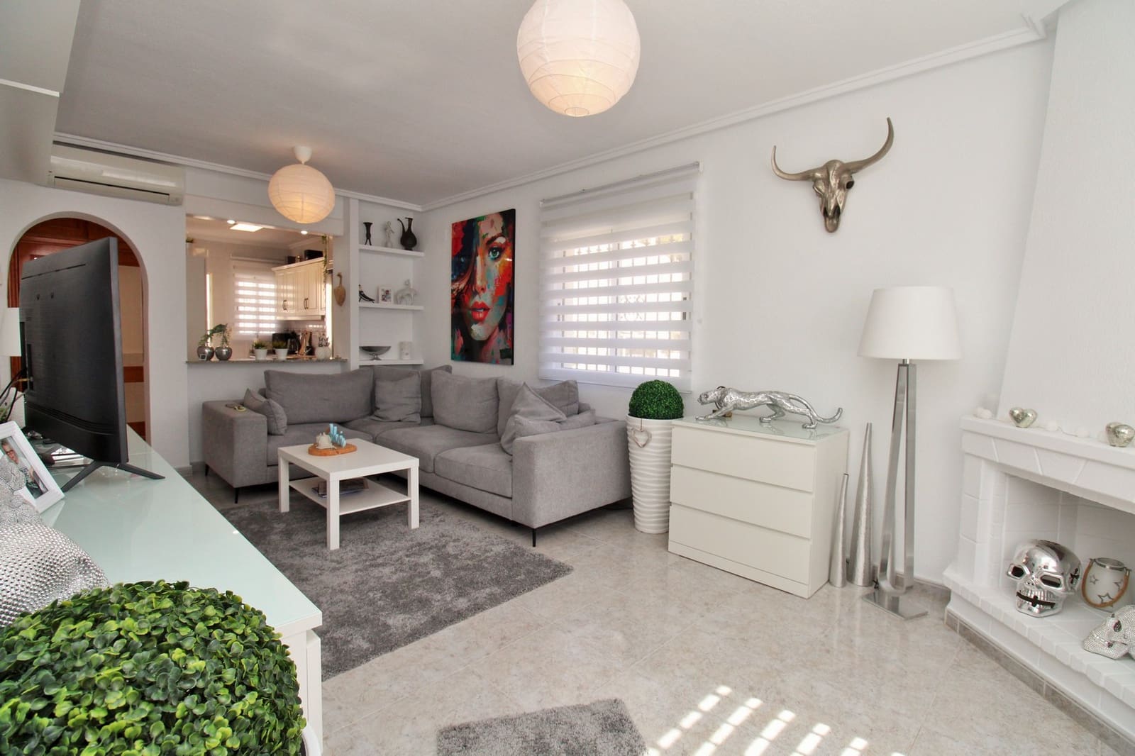 4 bedroom Villa for sale in Villamartin - € 379,000 (Ref: 9321321)