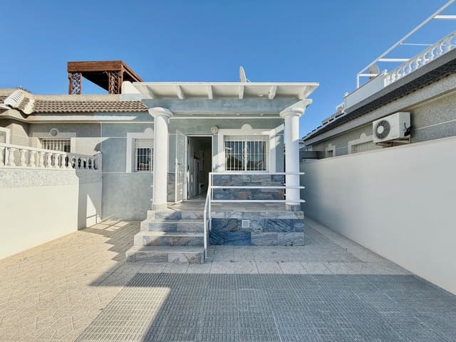 2 camera da letto Villetta Bifamiliare in vendita in Torrevieja con garage - 177.000 € (Rif: 9440875)