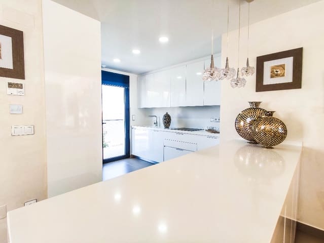 3 bedroom Villa for sale in Dehesa de Campoamor, Orihuela with pool garage - € 945,500 (Ref: 9440938)