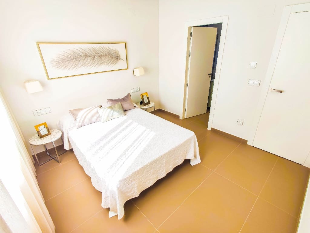 3 bedroom Villa for sale in Dehesa de Campoamor with pool garage - € 945,500 (Ref: 9440938)