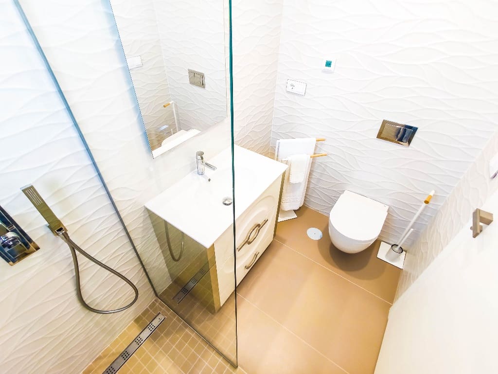 3 bedroom Villa for sale in Dehesa de Campoamor with pool garage - € 945,500 (Ref: 9440938)