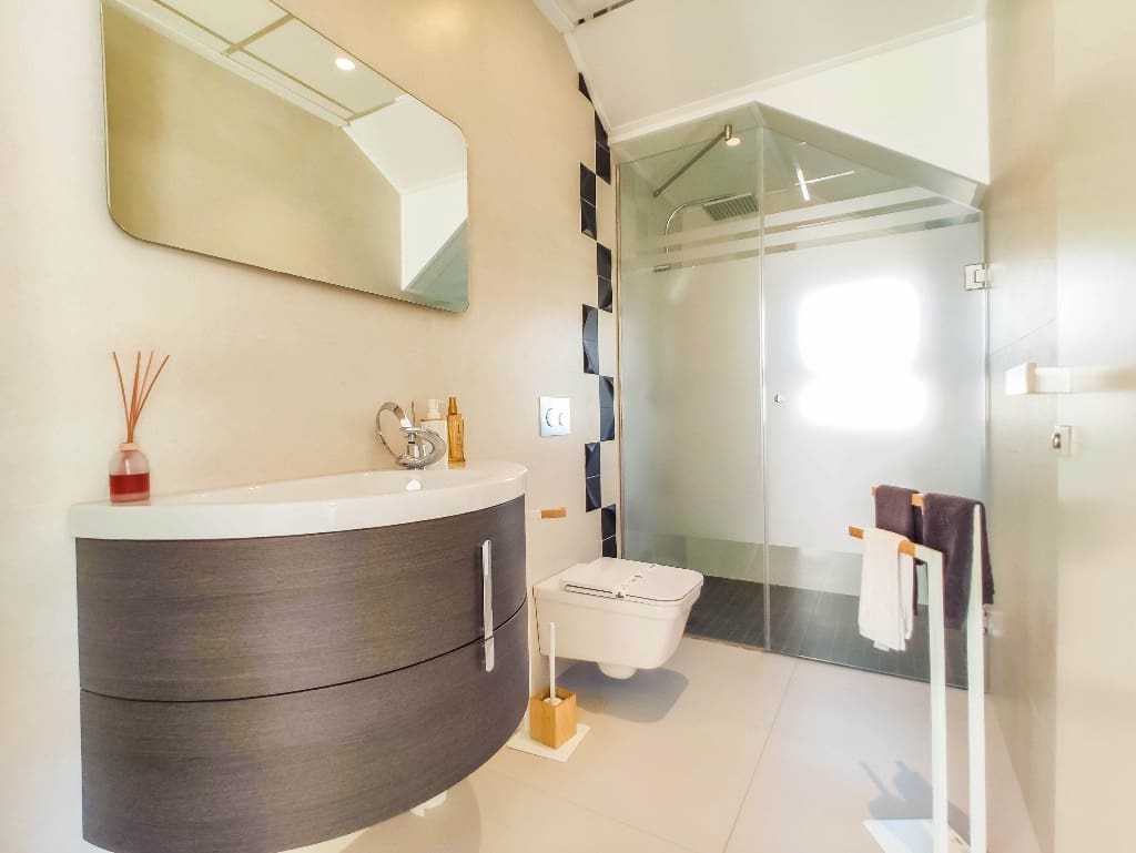 4 soveværelse Villa til salg i Dehesa de Campoamor med swimmingpool garage - € 1.050.000 (Ref: 9440941)