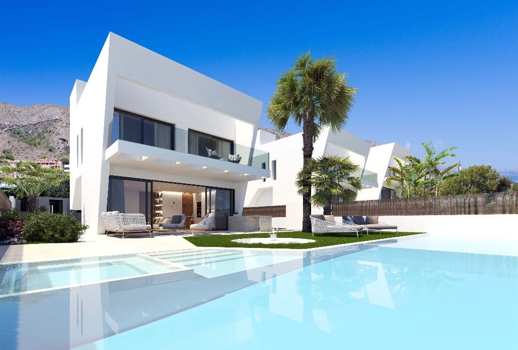 3 sypialnia Willa na sprzedaż w Benidorm z basenem - 720 000 € (Ref: 9440955)