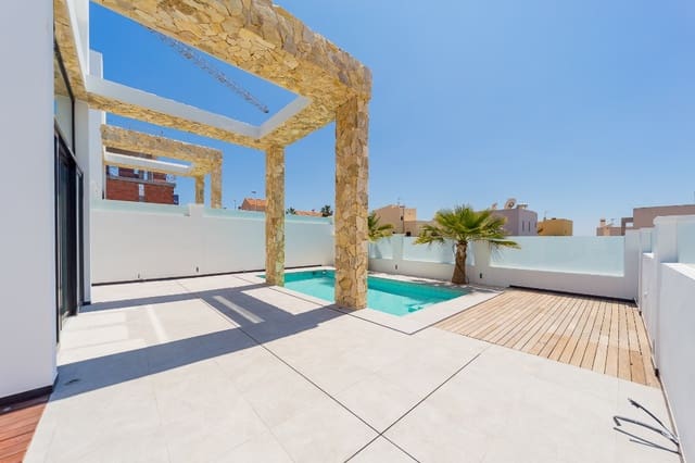 4 bedroom Villa for sale in La Mata, Torrevieja with pool garage - € 599,000 (Ref: 9440969)