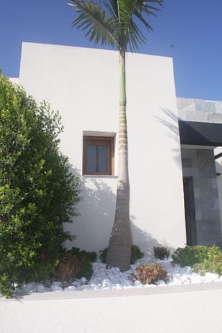 3 bedroom Villa for sale in Los Altos with pool garage - € 750,000 (Ref: 9440975)