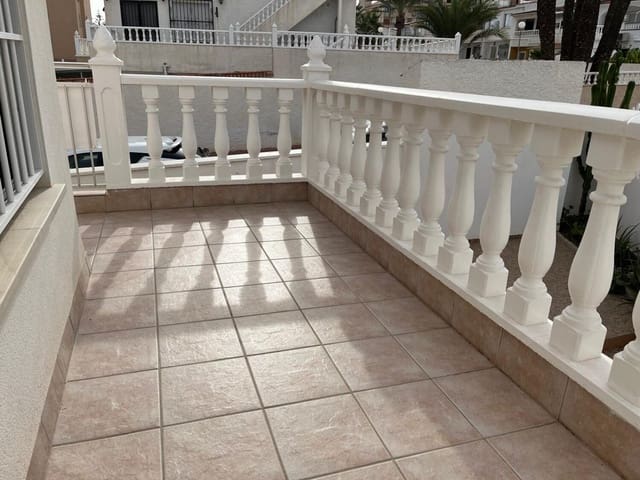 2 chambre Appartement à vendre à Torrevieja - 149 000 € (Ref: 9441007)