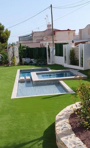 2 soverom Leilighet til salgs i Los Balcones med svømmebasseng - € 269 900 (Ref: 9441028)