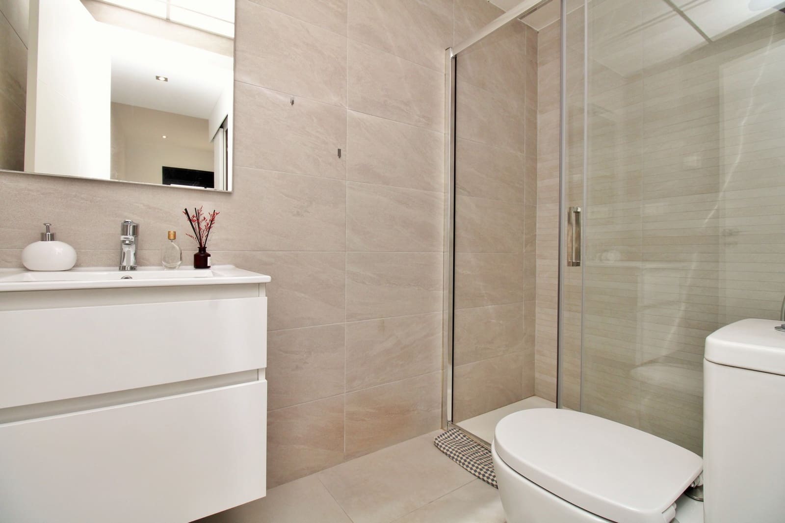 2 bedroom Townhouse for sale in Pilar de la Horadada with pool - € 299,995 (Ref: 9462722)