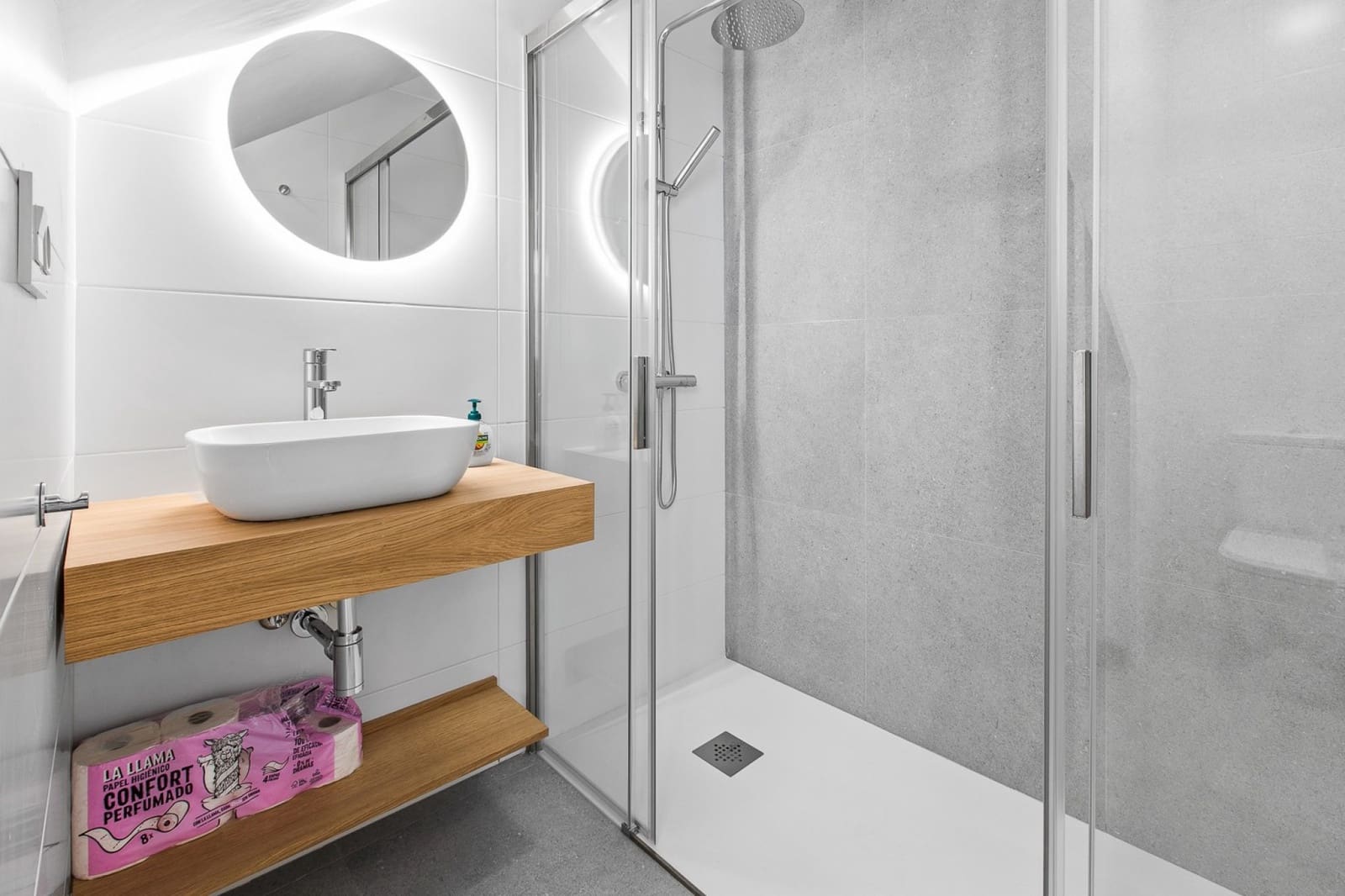 3 sypialnia Willa na sprzedaż w Roldan z basenem garażem - 340 000 € (Ref: 9478059)