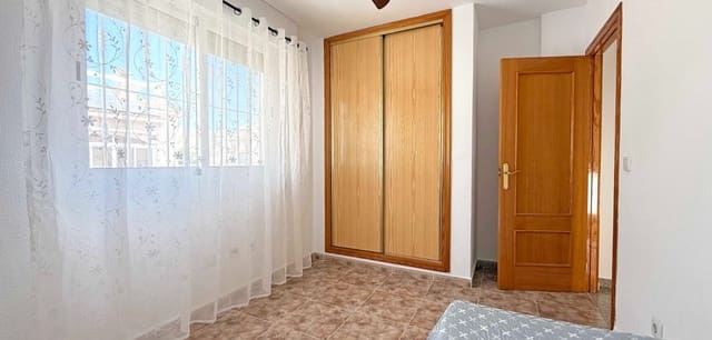 3 bedroom Villa for sale in Torrevieja - € 189,000 (Ref: 9478099)