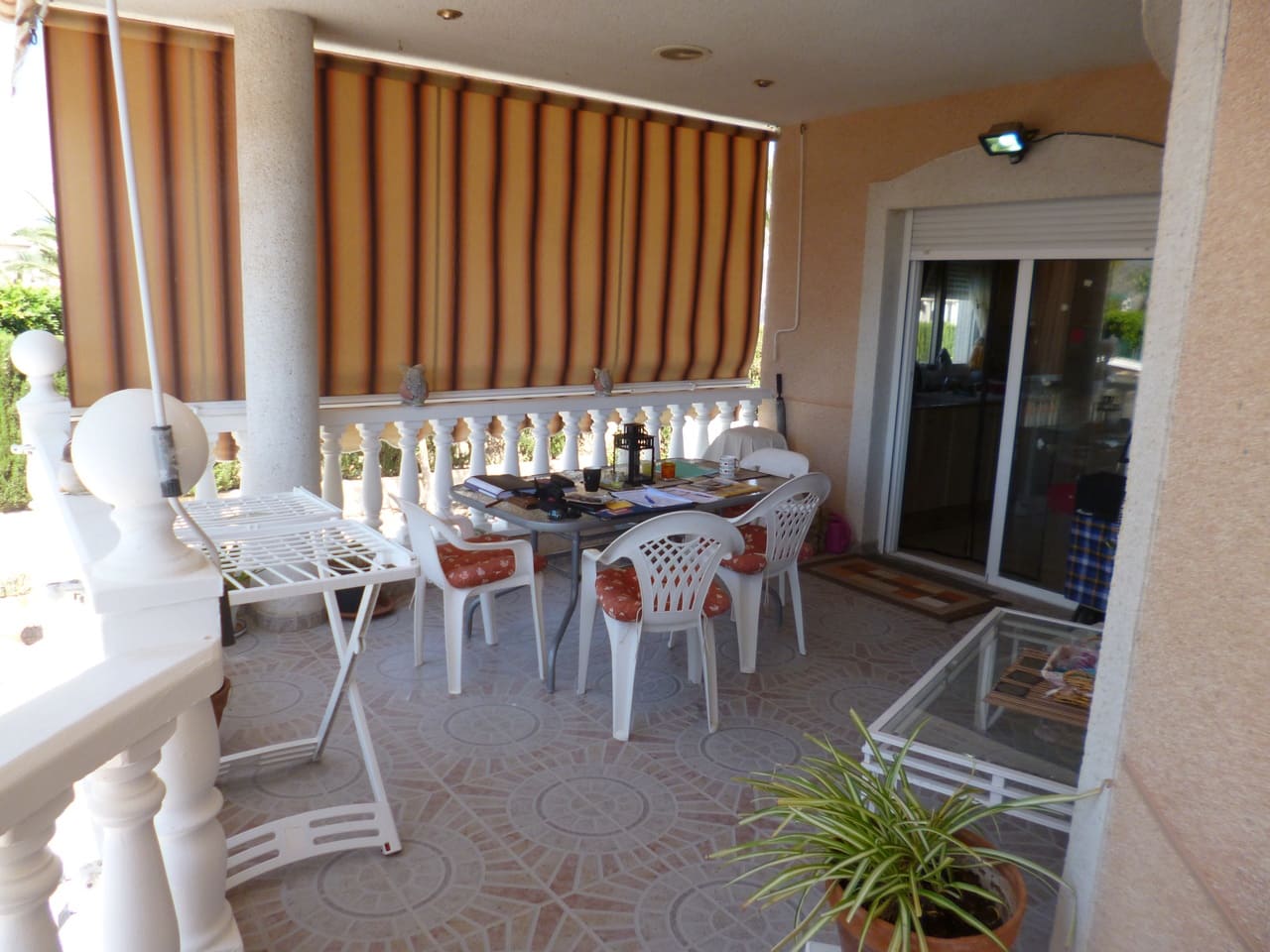 4 bedroom Villa for sale in La Murada with pool - € 299,995 (Ref: 9478144)