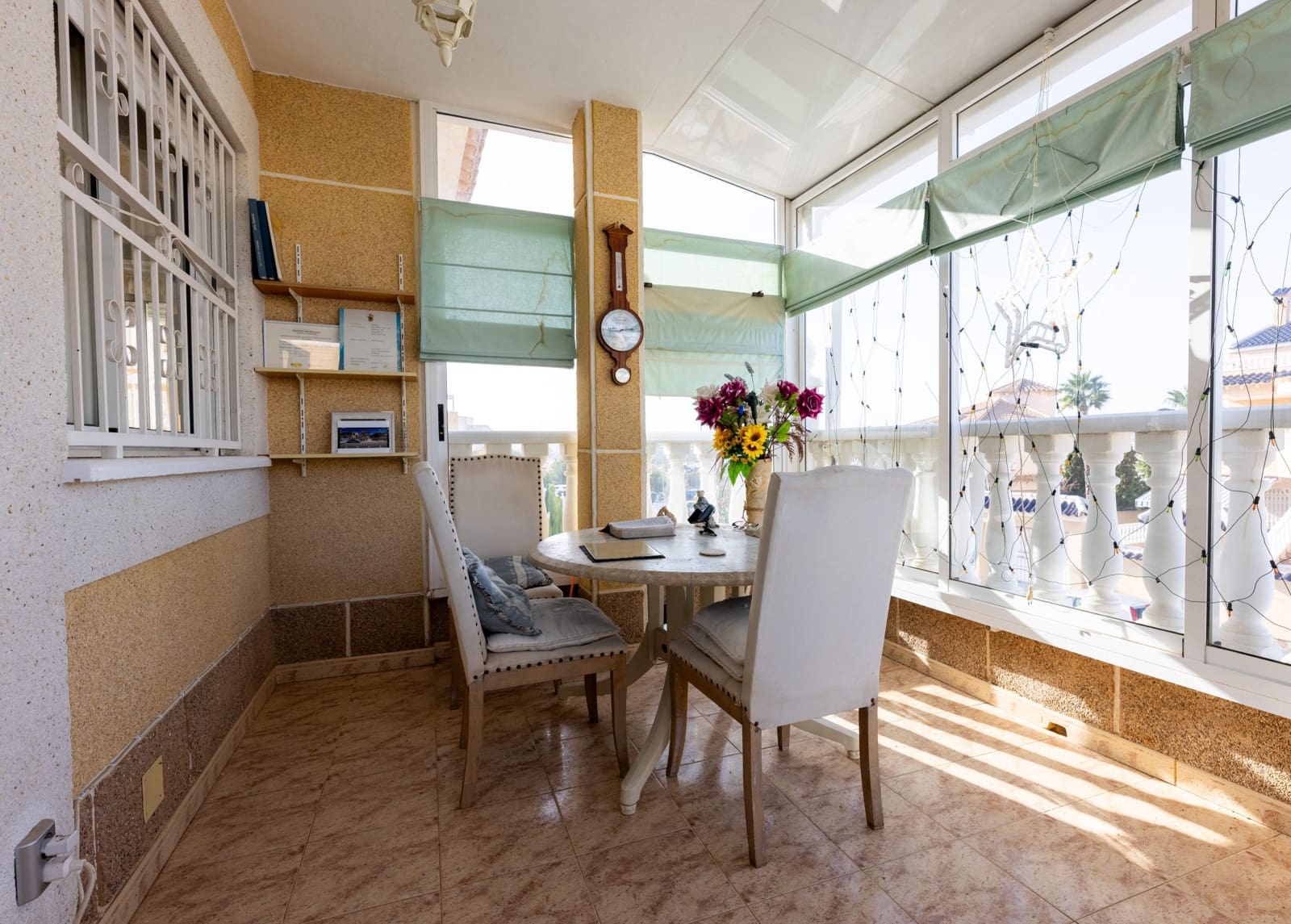 3 sypialnia Willa na sprzedaż w Los Altos z basenem garażem - 350 000 € (Ref: 9478166)