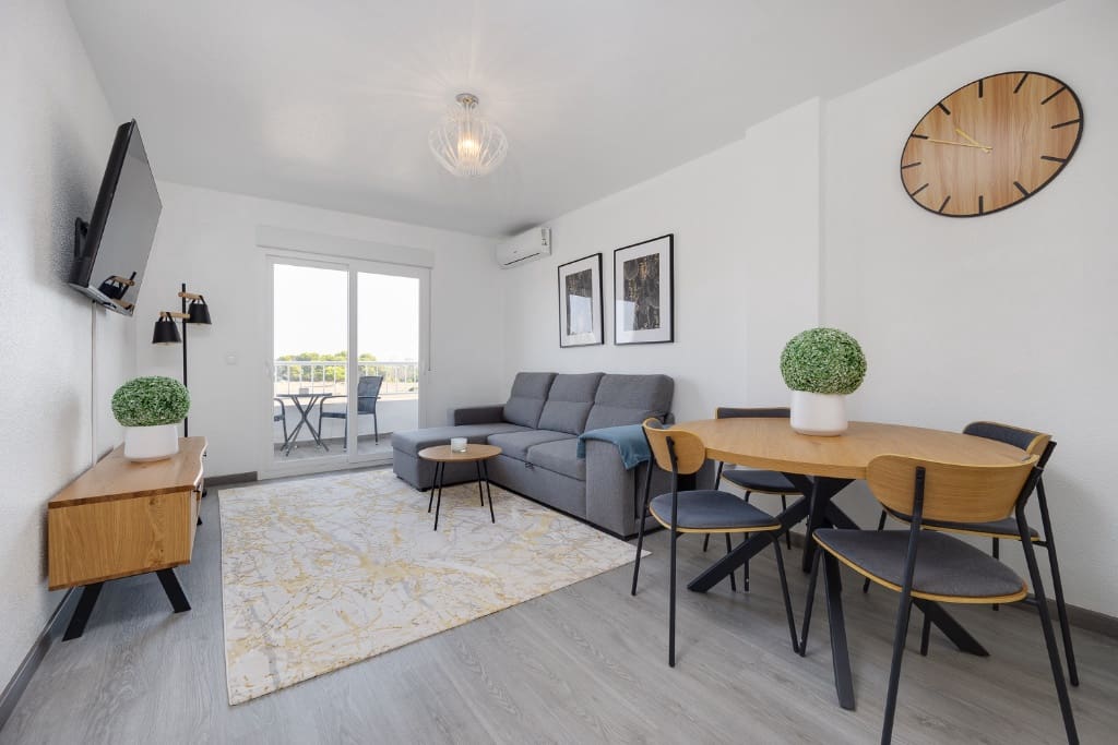 2 bedroom Apartment for sale in Punta Prima with pool garage - € 209,990 (Ref: 9478171)