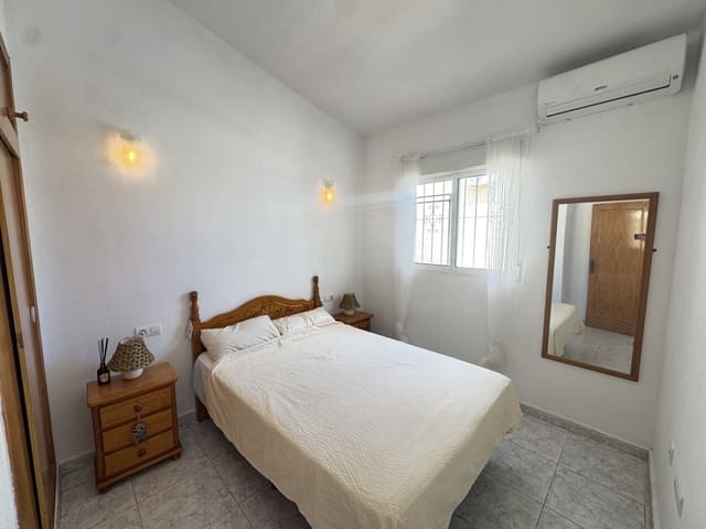 2 chambre Appartement à vendre à Villamartin, Orihuela - 125 000 € (Ref: 9478177)