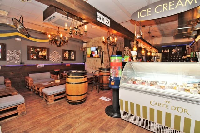 Erhverv til salg i Villamartin, Orihuela - € 299.000 (Ref: 9478229)