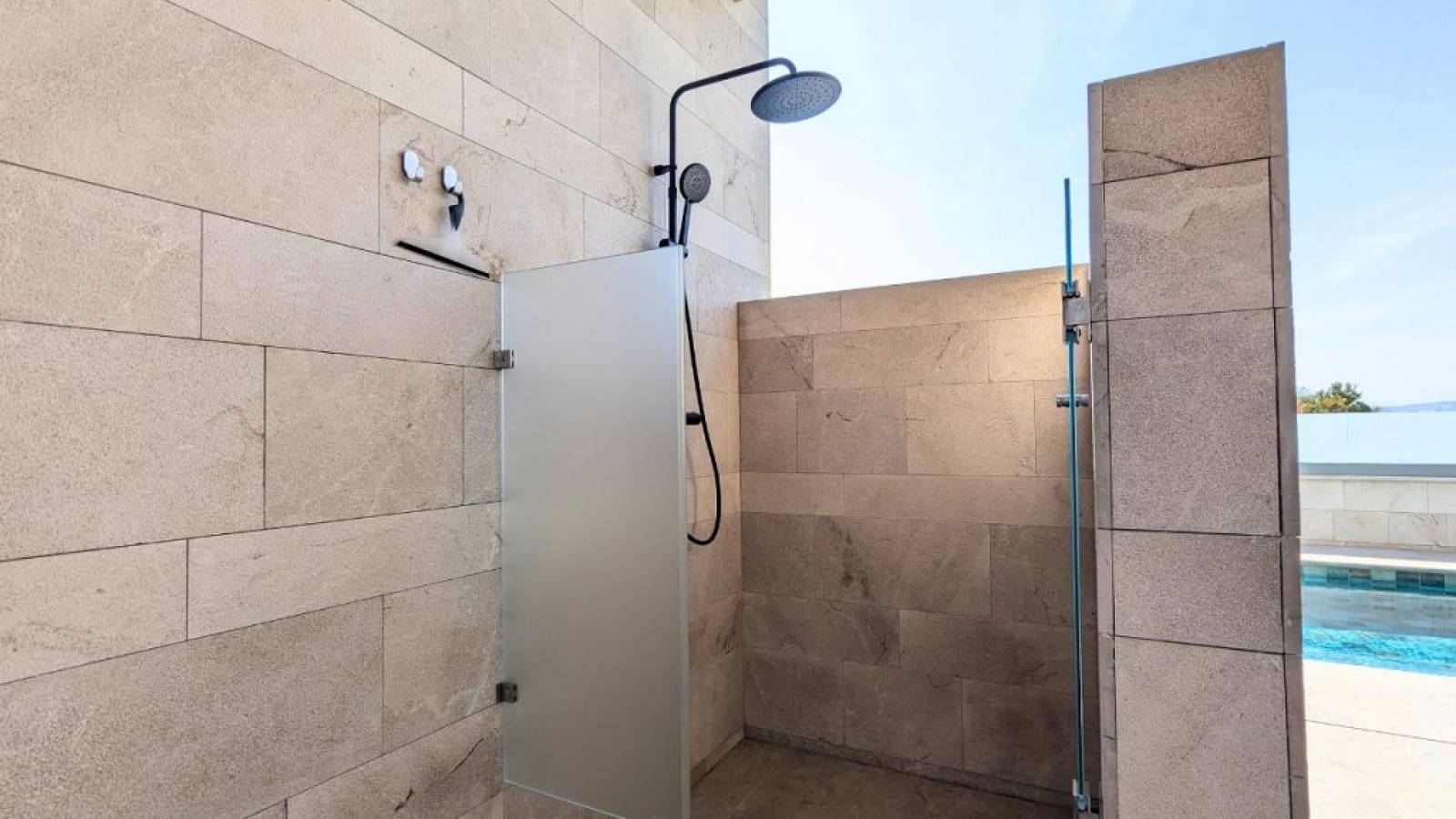 4 slaapkamer Villa te koop in Benijofar met garage - € 1.495.000 (Ref: 9478251)