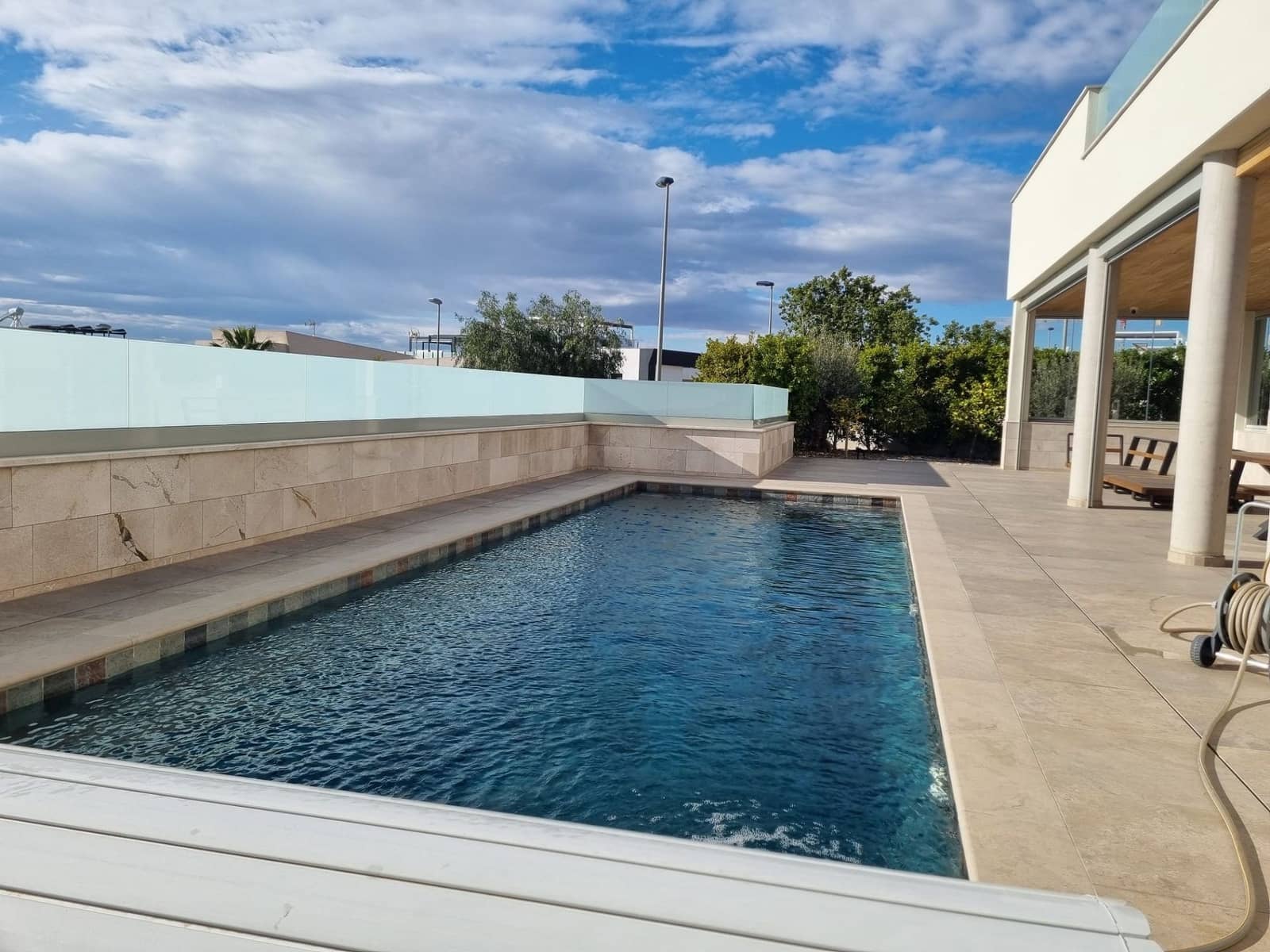 4 slaapkamer Villa te koop in Benijofar met garage - € 1.495.000 (Ref: 9478251)