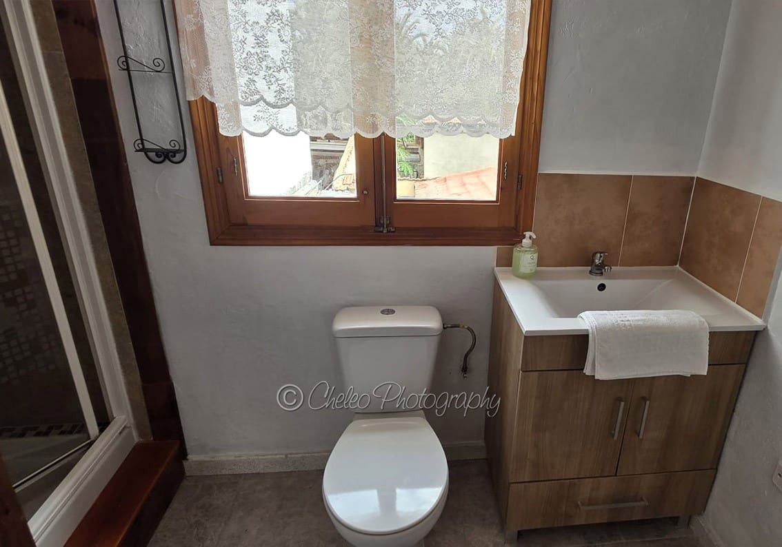 4 bedroom Townhouse for sale in Catral with garage - € 159,000 (Ref: 9478266)